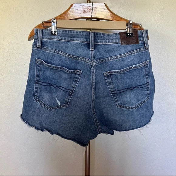 LUCKY BRAND ~ Cutoff Distressed Lucky Pins Short Size 10 High Rise - Picture 2 of 14